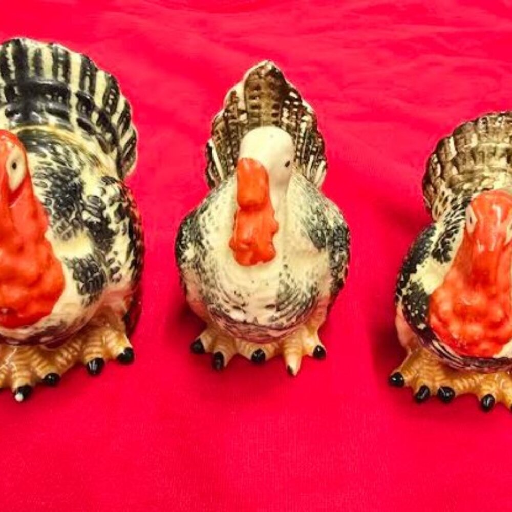 Vintage Gray & Yellow Ceramic Turkey Salt/Pepper Shakers and Toothpick Holder Se